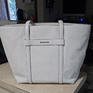 Michael Kors Cream Tote Bag